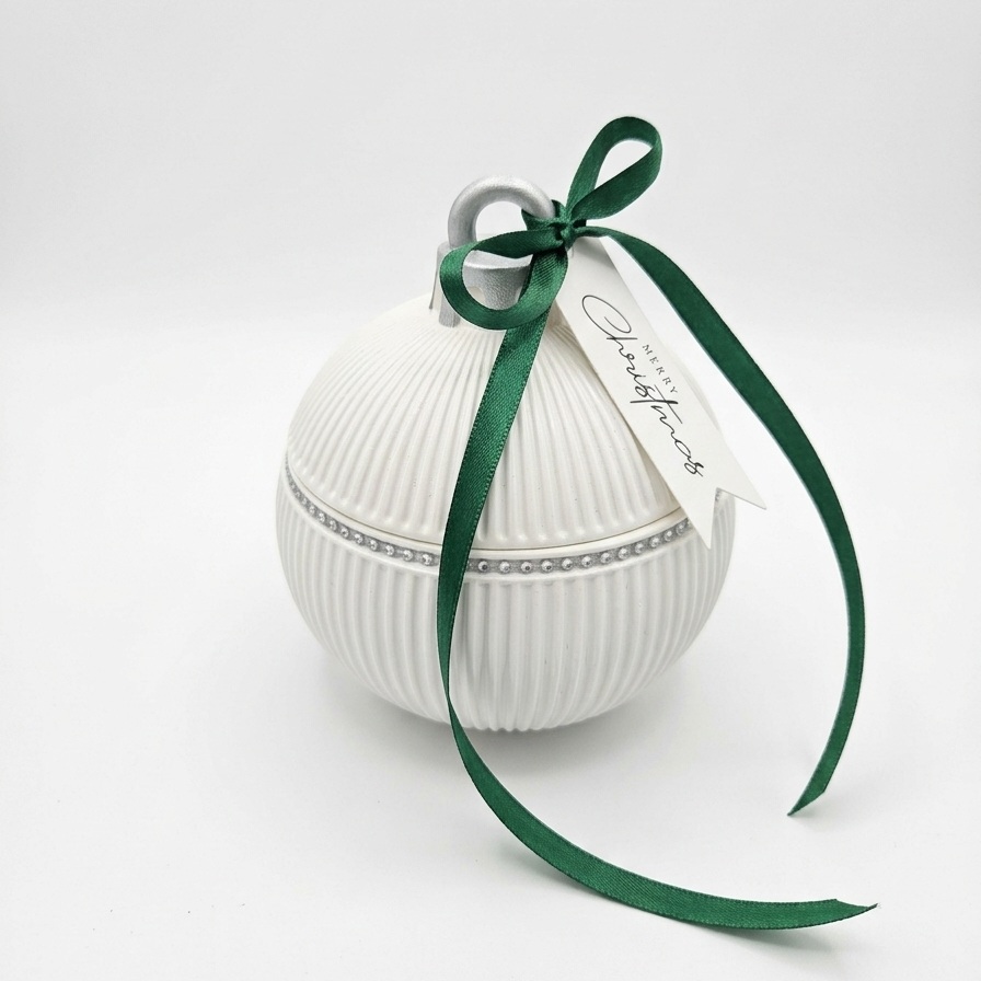 Κερί Christmas Bauble Elegance - Λευκό / Χρυσό / Χειμωνιάτικη Μαγεία